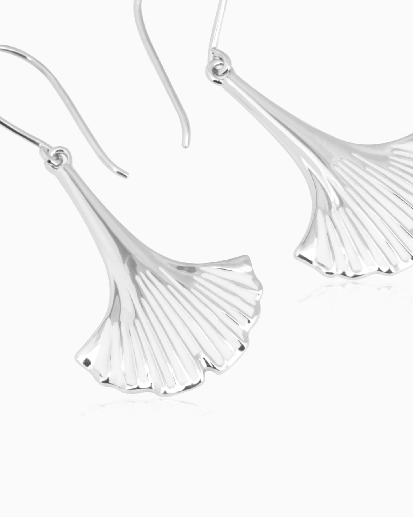 Areca Palm Sap Earrings
