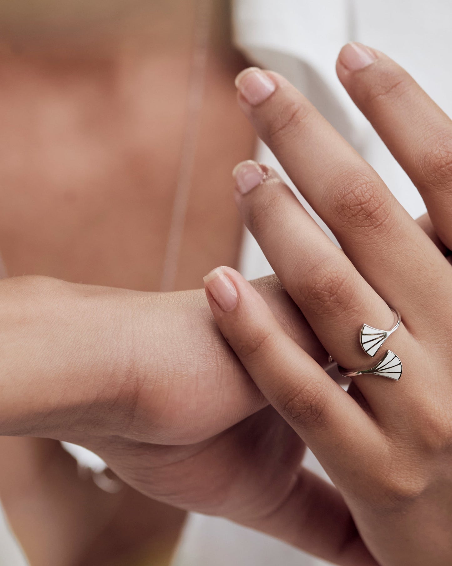 Chic Elegance Harmony Ring