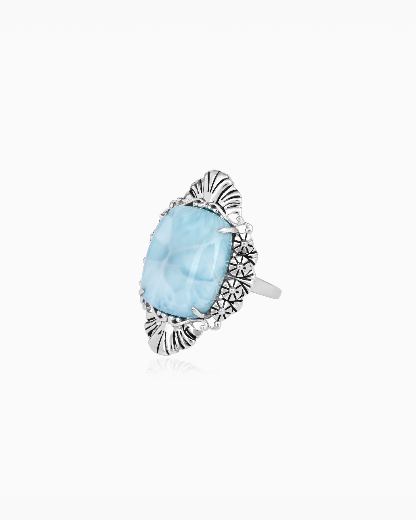 Ocean Breeze Tranquil Ring