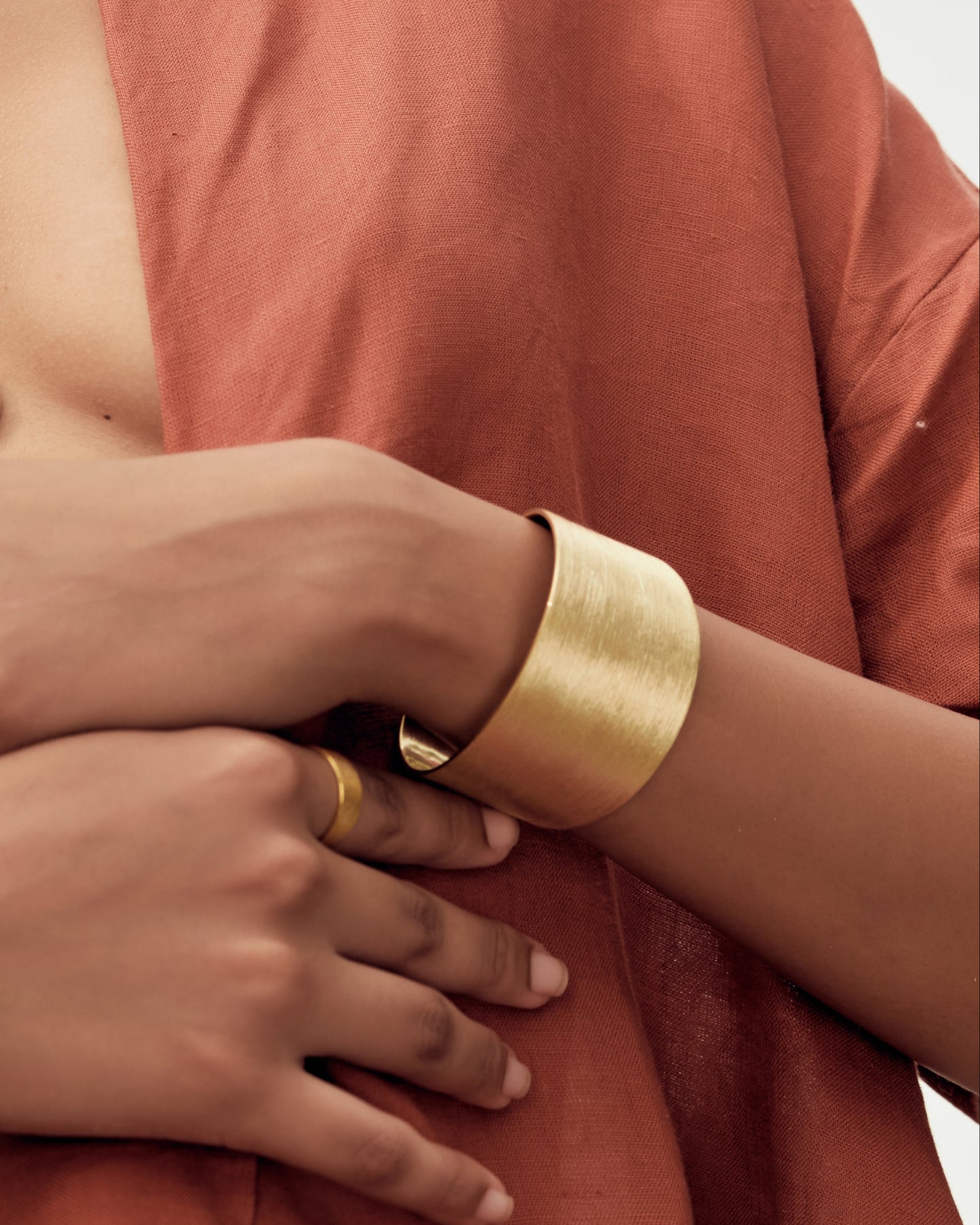 Eterna Cuff – 24K Gold Finish