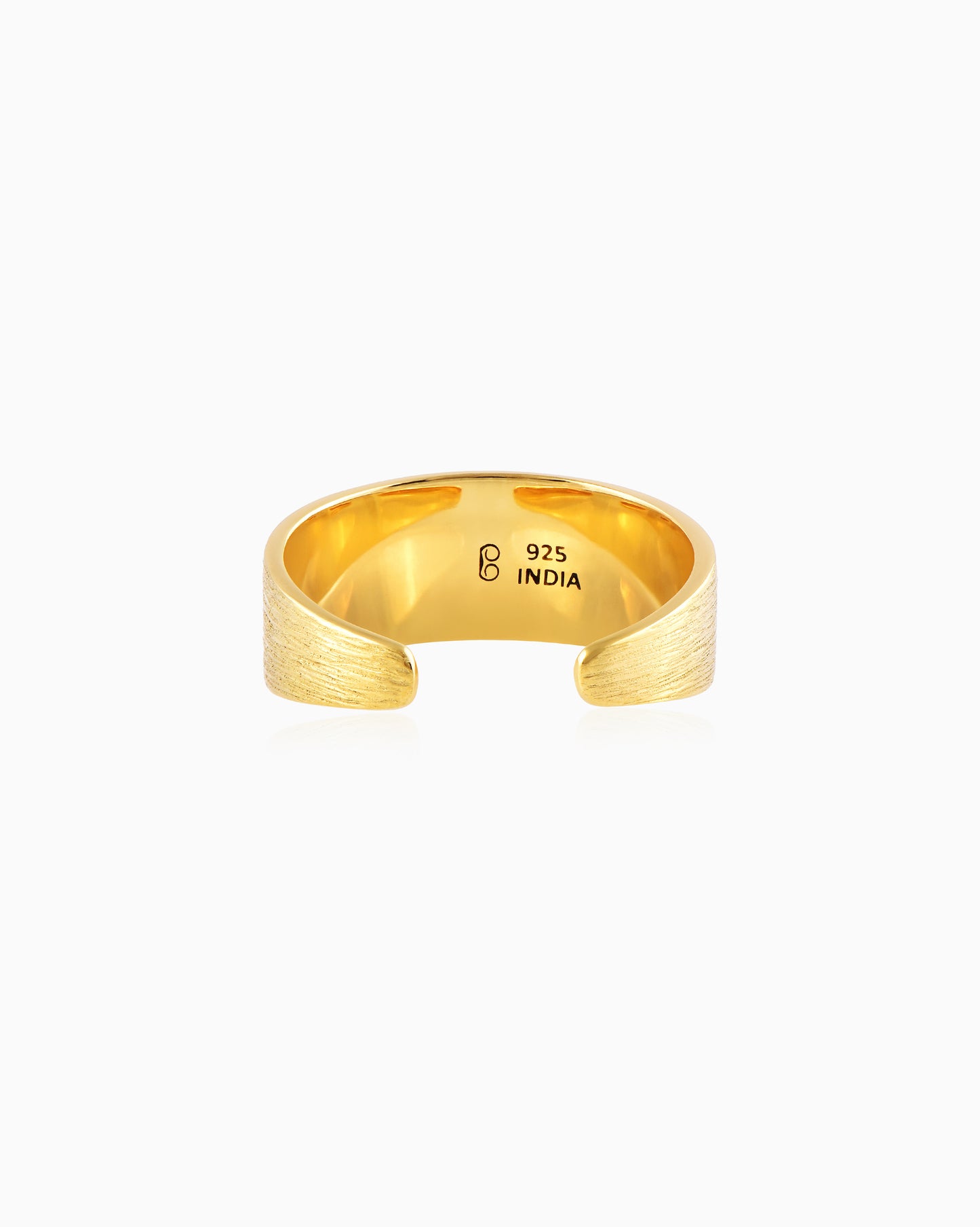 Fire Frame Scratched Gold Ring