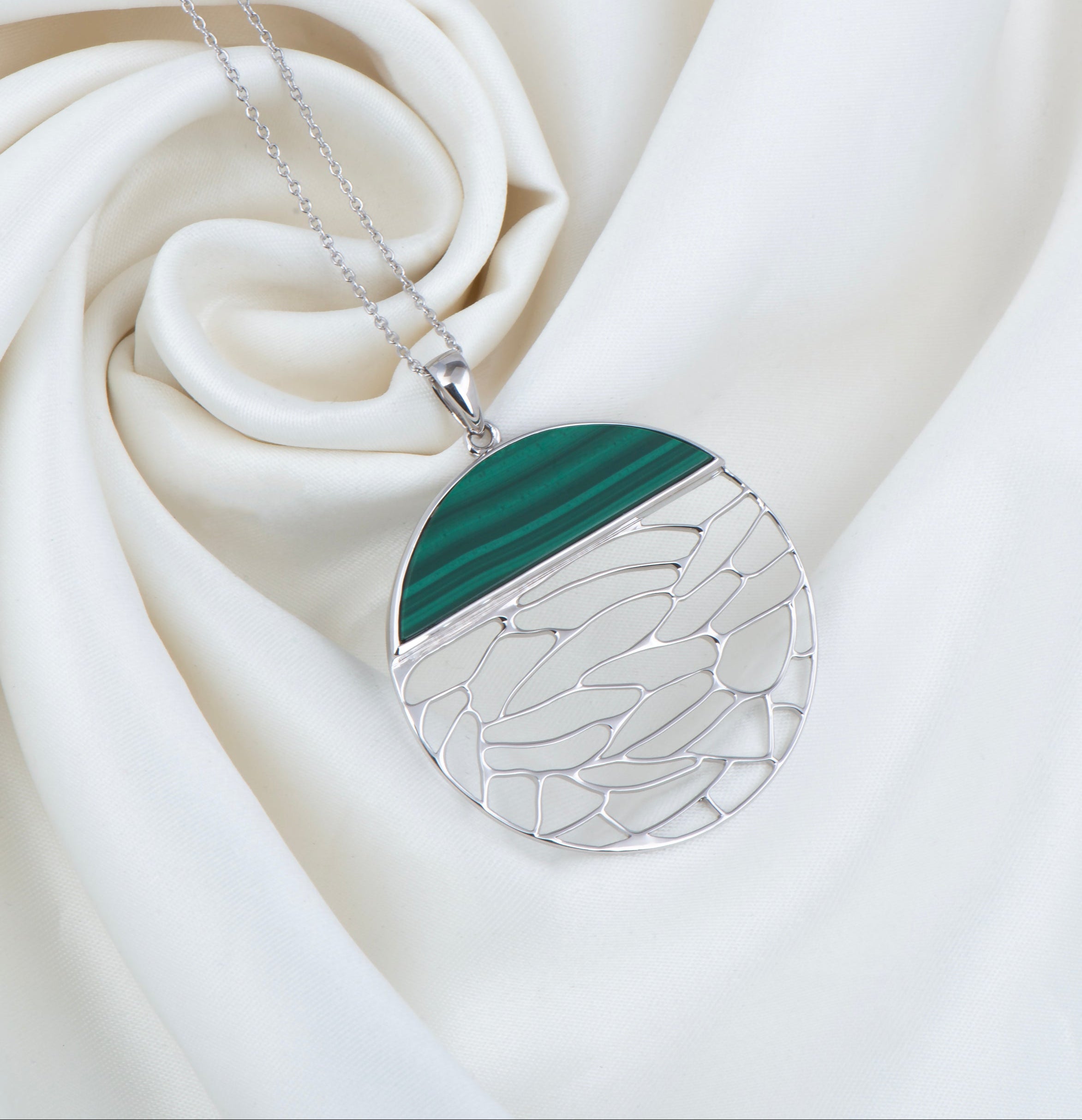 Savannah Pendant