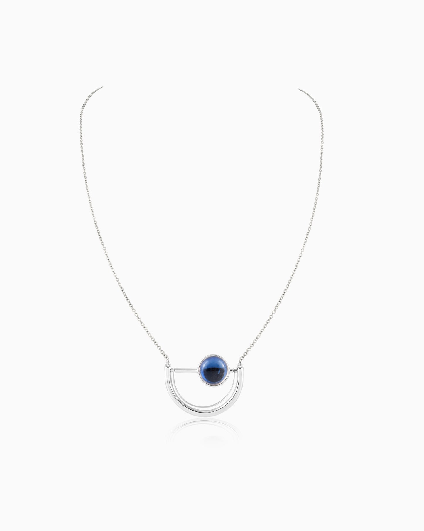 Galeleian Two Faced Moon Necklace 18"