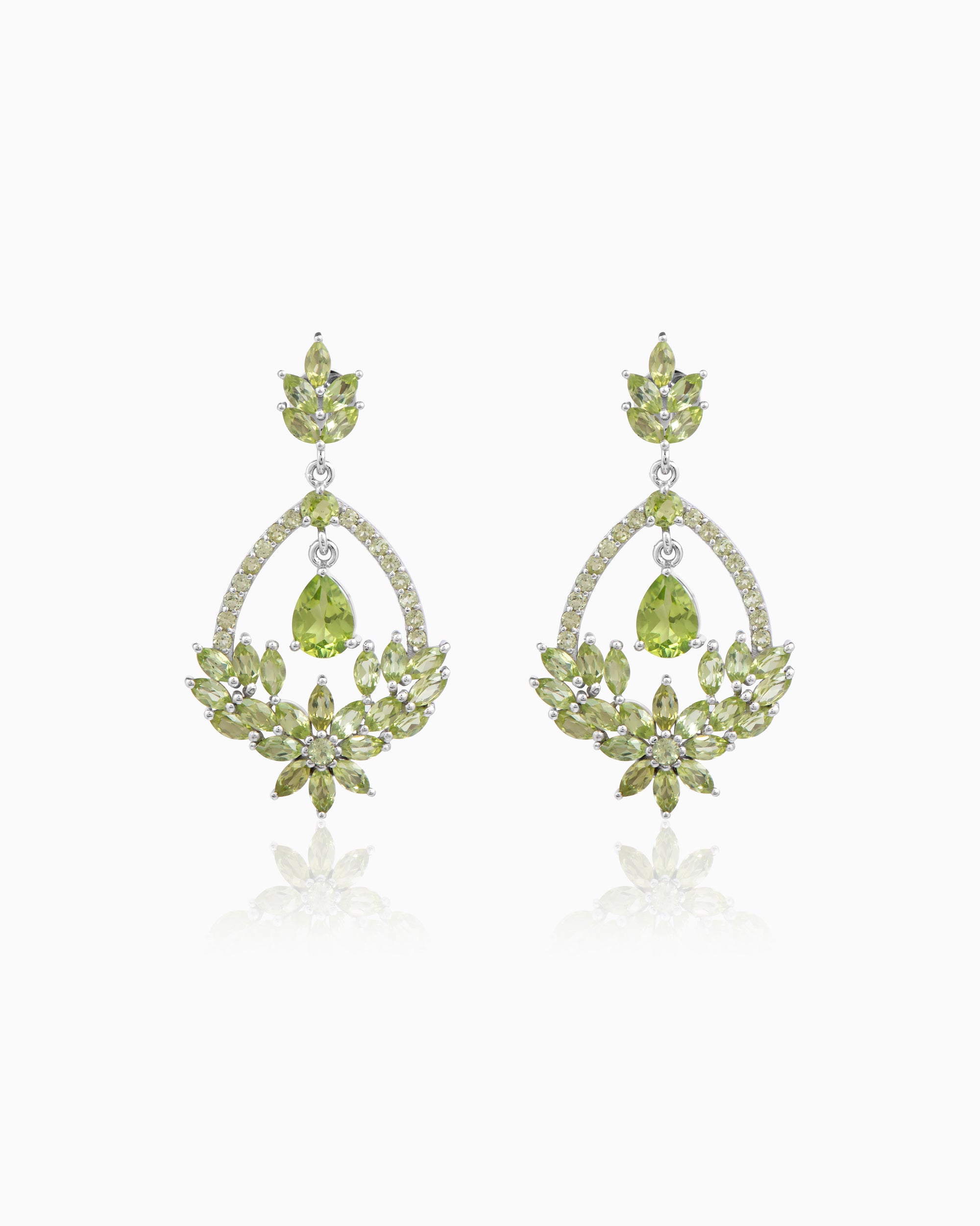 The Bloom Earrings – Peridot Edition