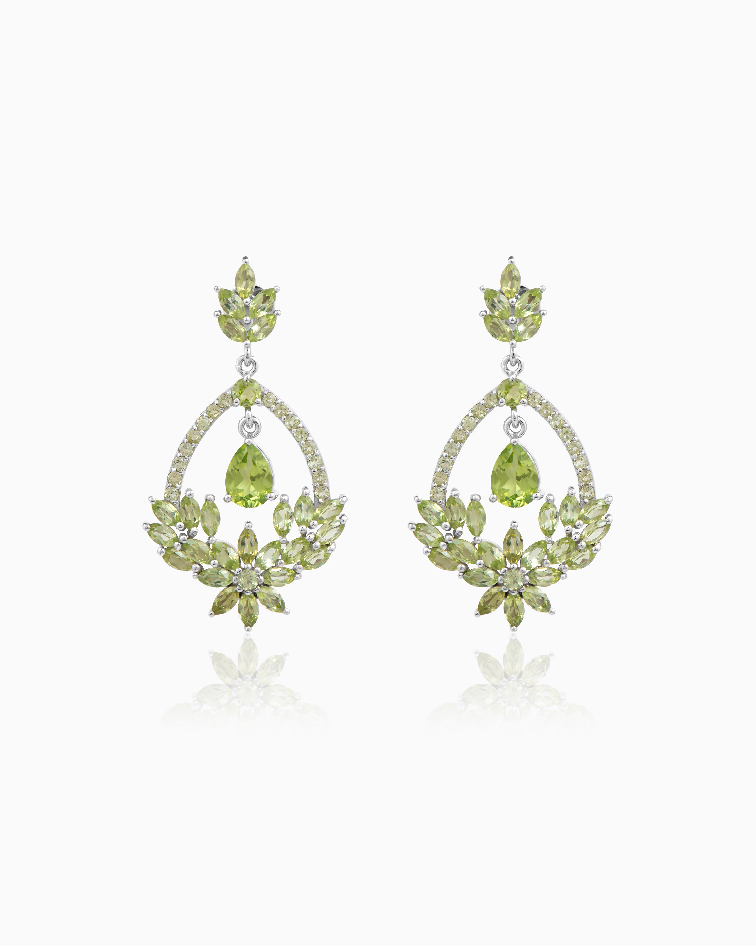 The Bloom Earrings – Peridot Edition