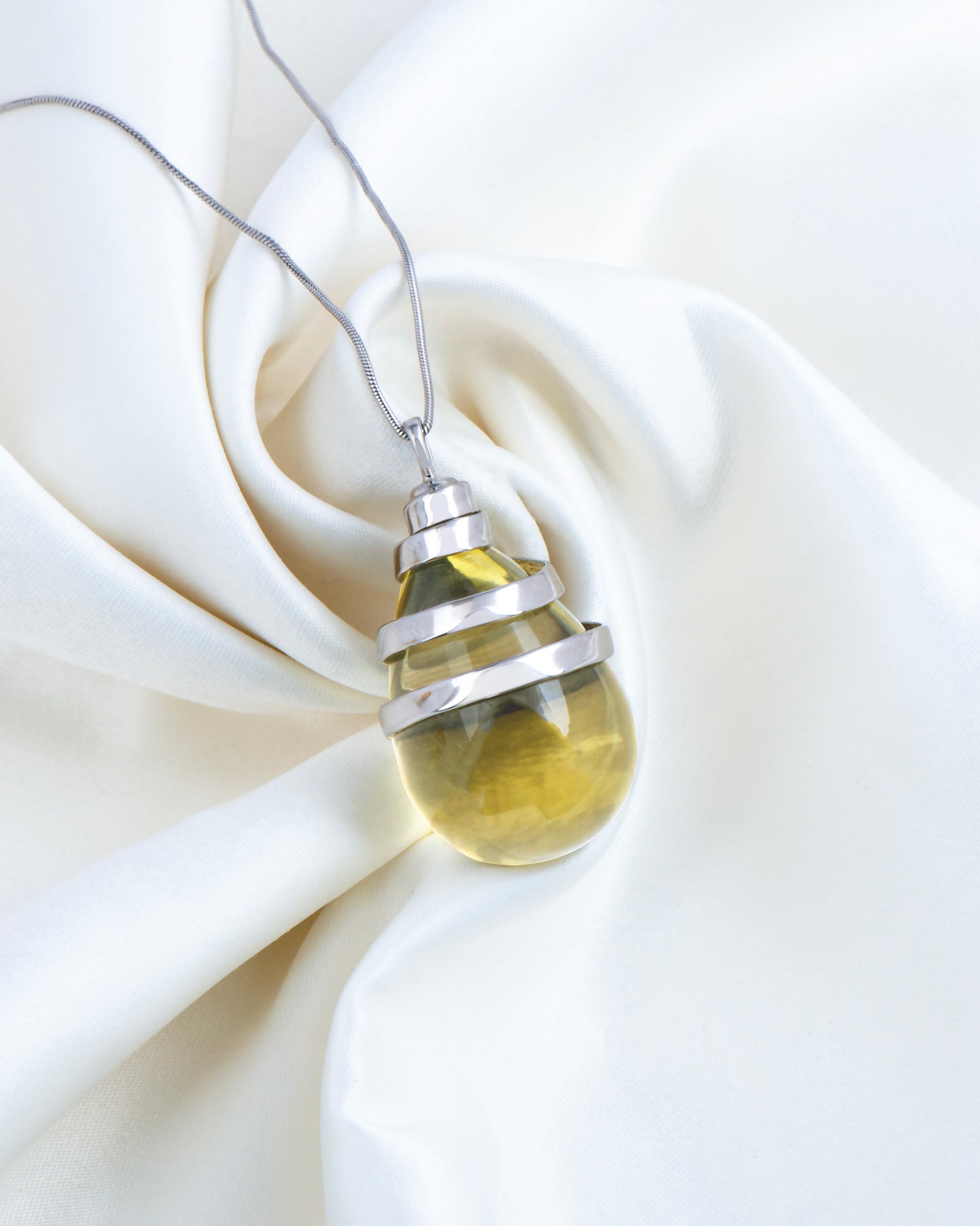 Tropical Lemon Spark Pendant