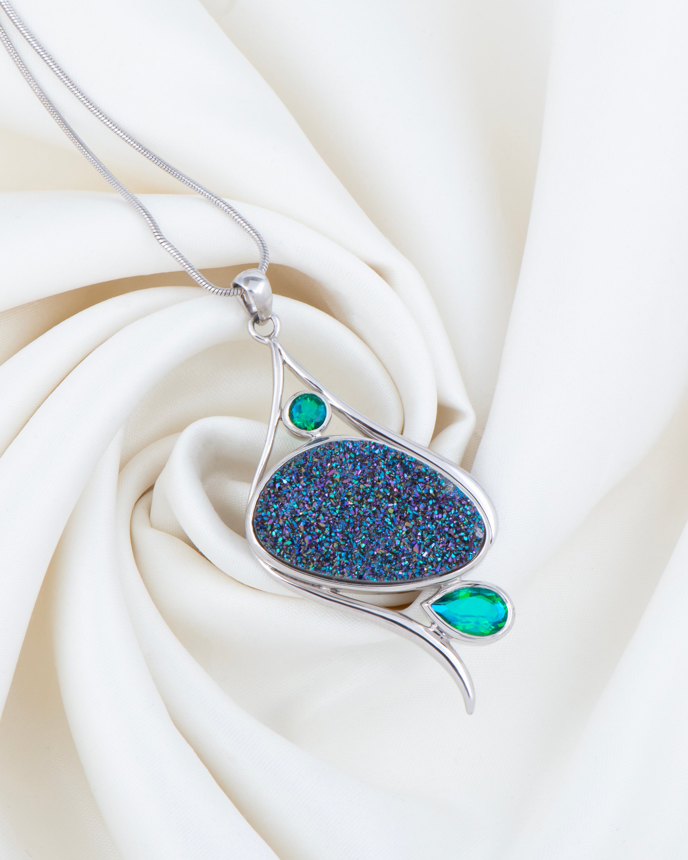 Crystarion Dream Verdant Pendant