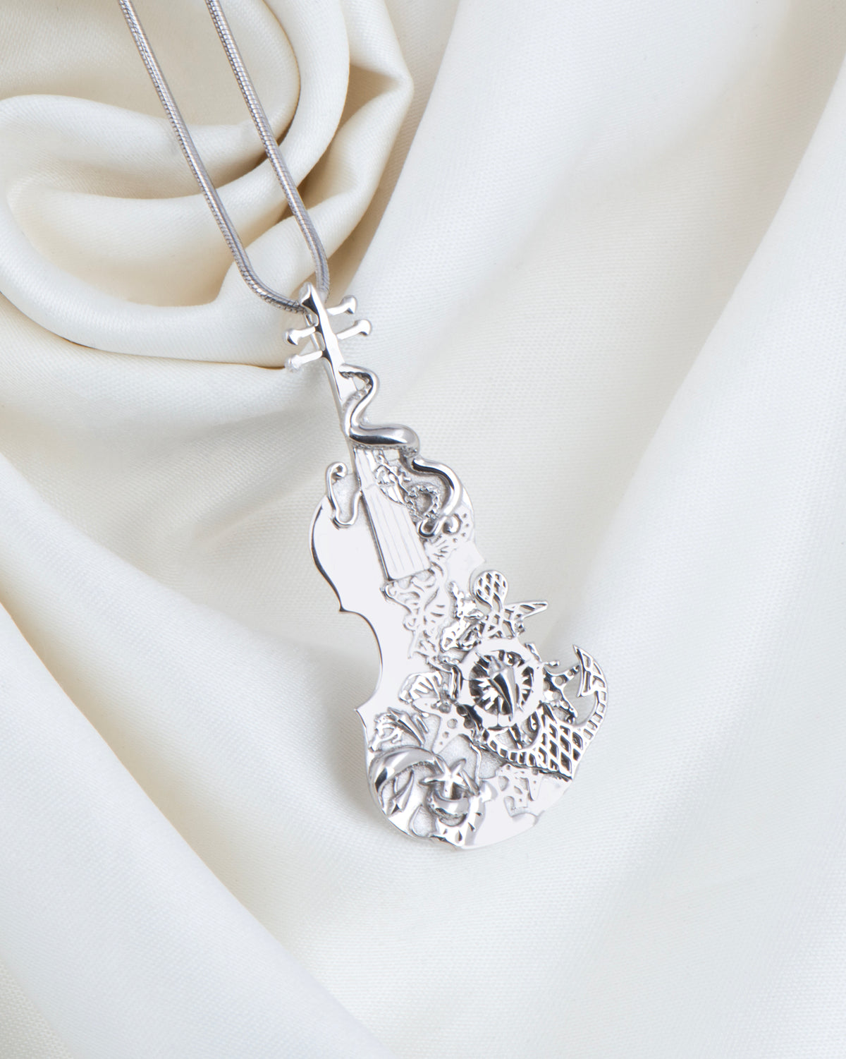 Sunken Simphony Pendant