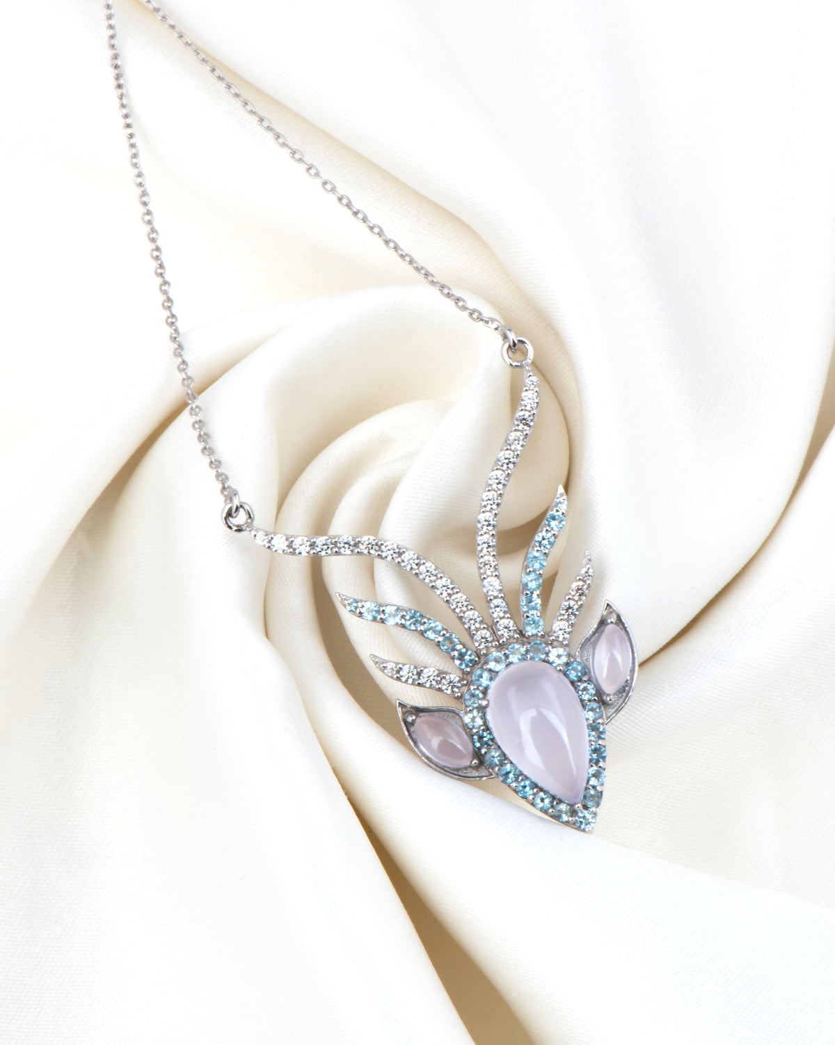 Stag Soul Necklace –  Chalcedony 18