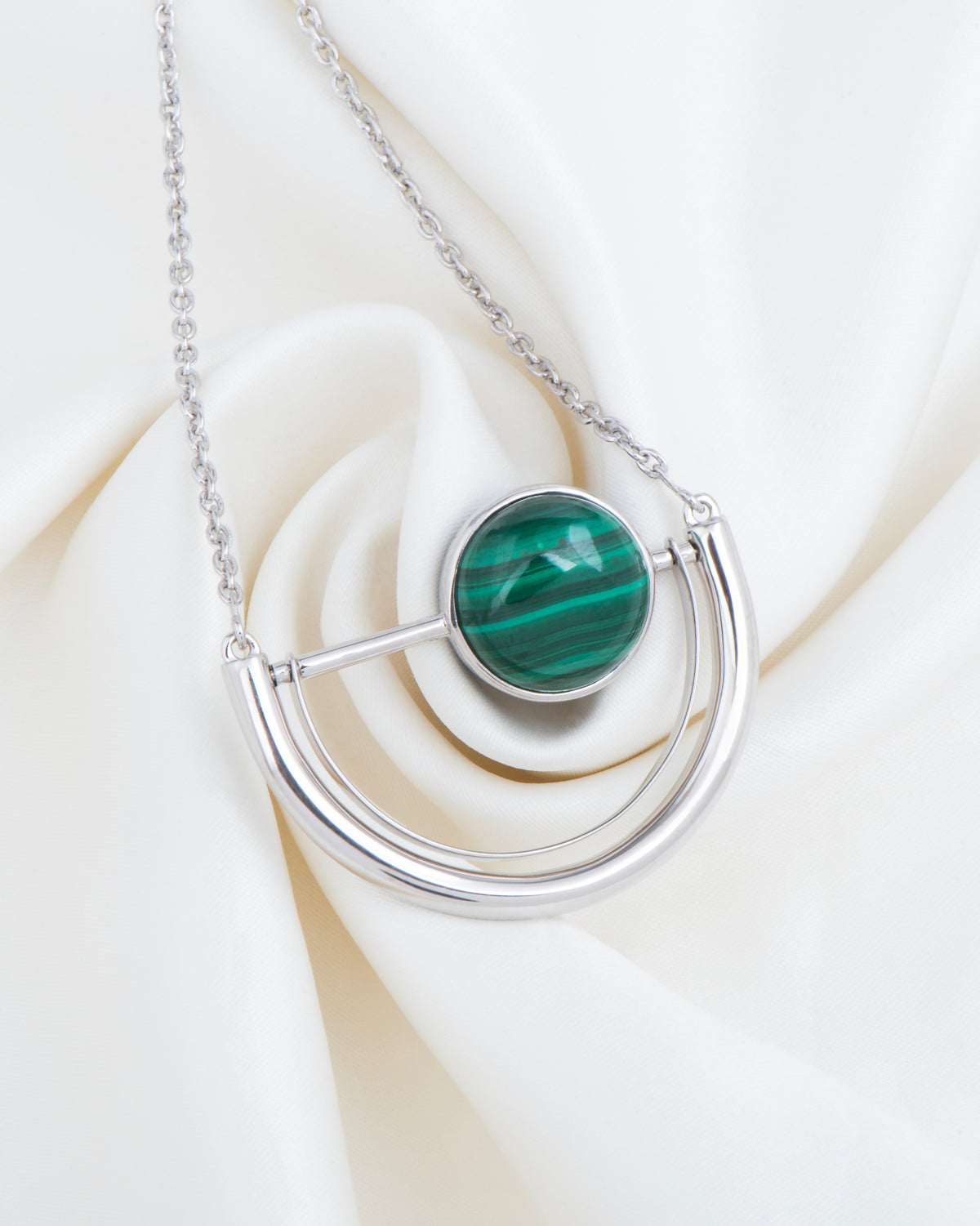 Frosted Two Faced Twilight Necklace 18
