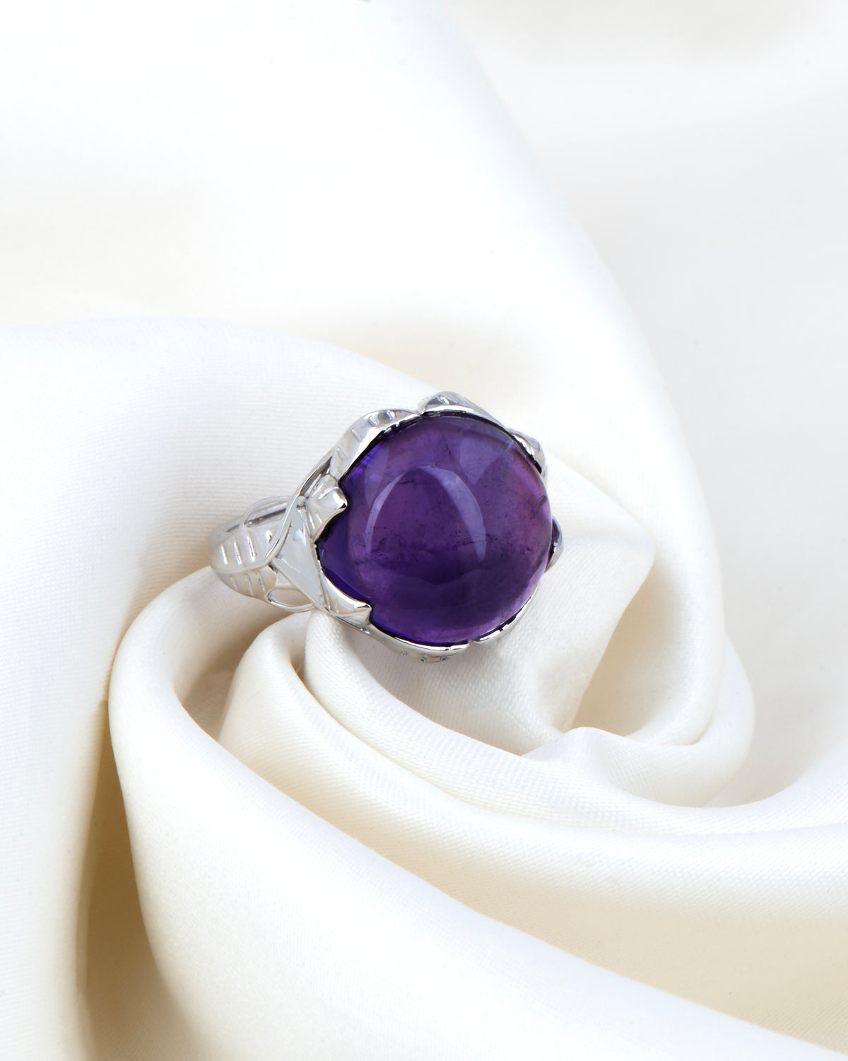 Grape Vine Ring