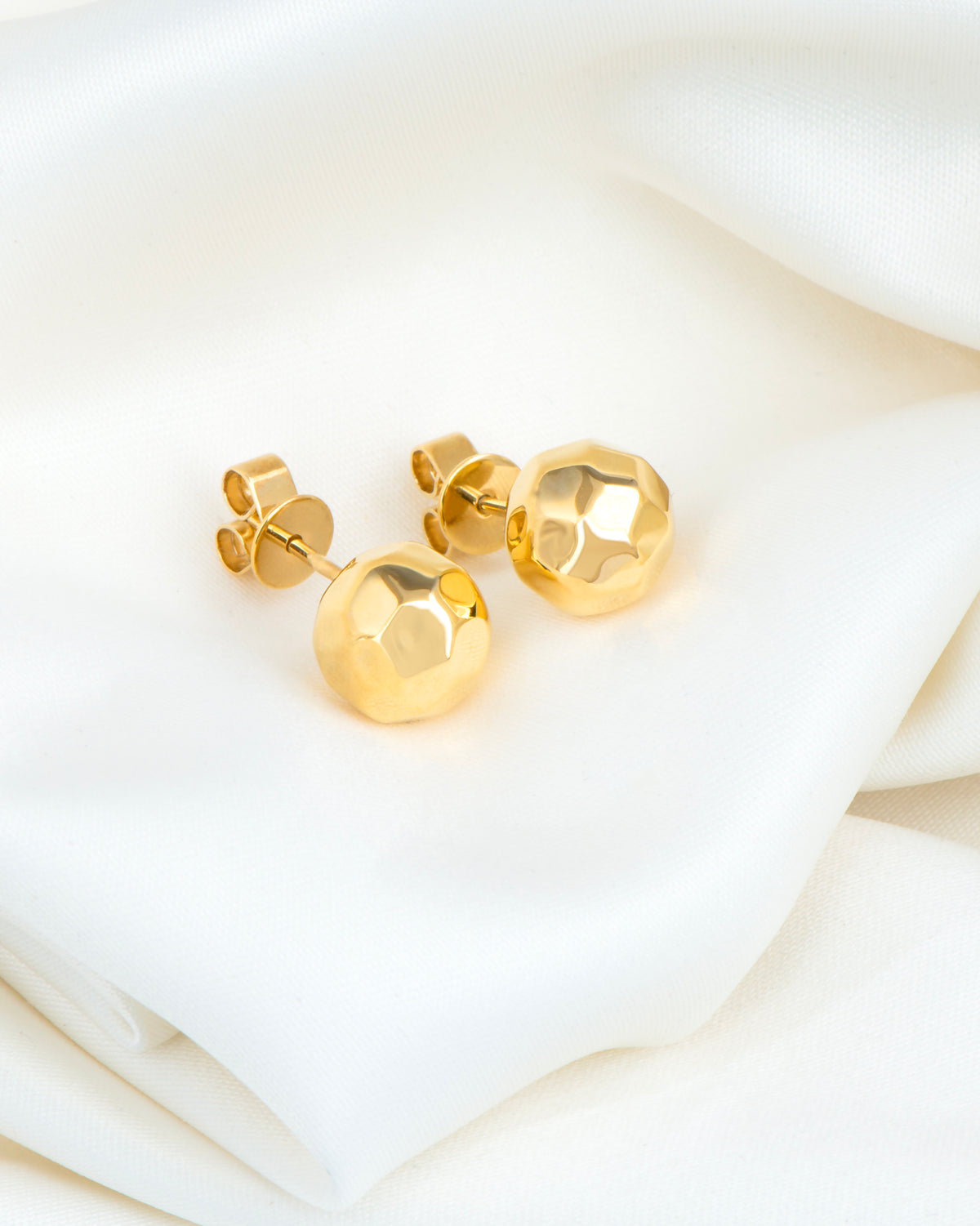 Lustre Crest Studs — Gold